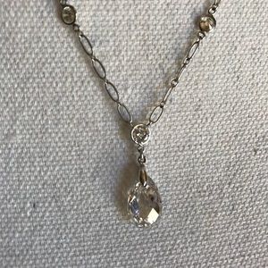 Elegant crystal /sterling silver (925) necklace!!!